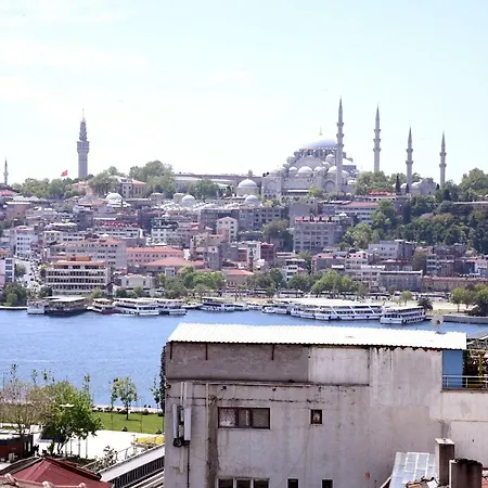Zade Hotel